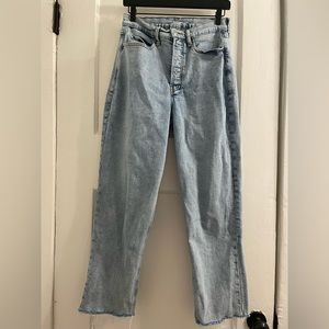 Old Navy Women’s Curvy Extra High Rise Sky Hi Straight Jeans